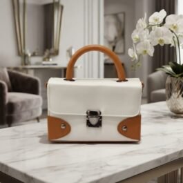 Aurelia Classic Handbag
